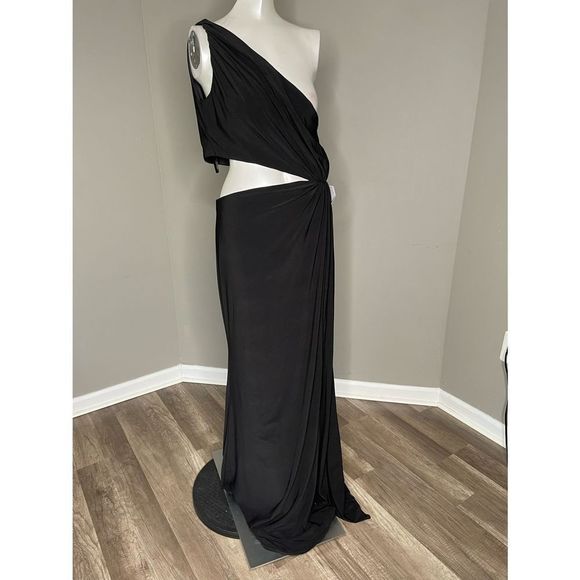 Mac Duggal Asymmetric Cut-Out Evening Gown - Picture 6 of 10